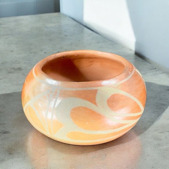 Sinforosa Crespin Hand Made Folk Art Bowl Dish Pottery Made In Santo Domingo P